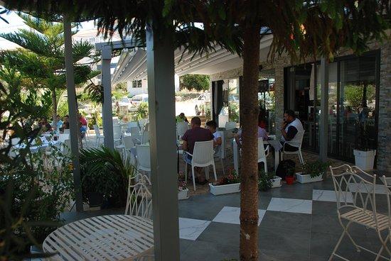 Ilio Restaurant